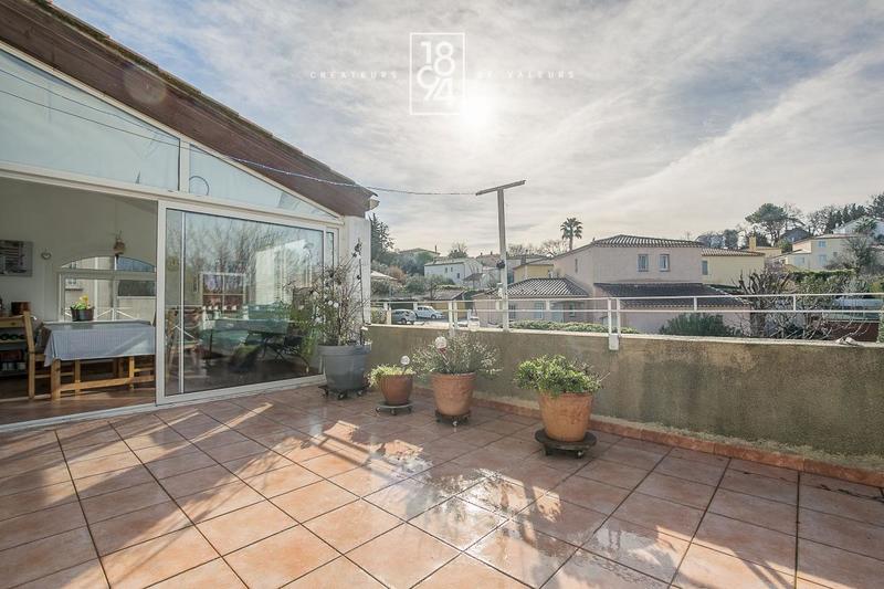 Duplex - 98 m² - 3 pièces