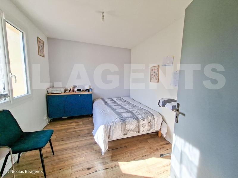 Pavillon - 110 m² - 6 pièces