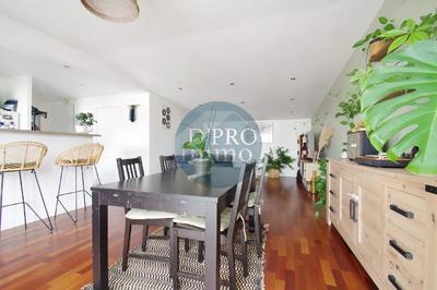 Appartement - 74 m² - 3 pièces