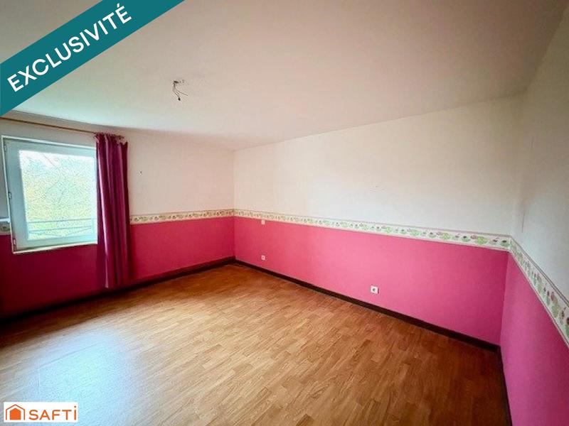 Maison - 293 m² - 9 pièces