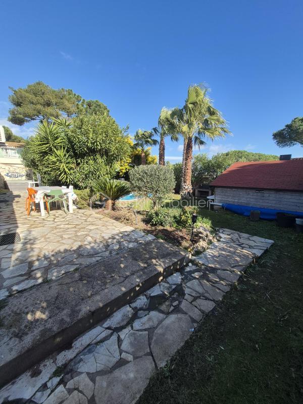 Pavillon - 112 m² - 4 pièces