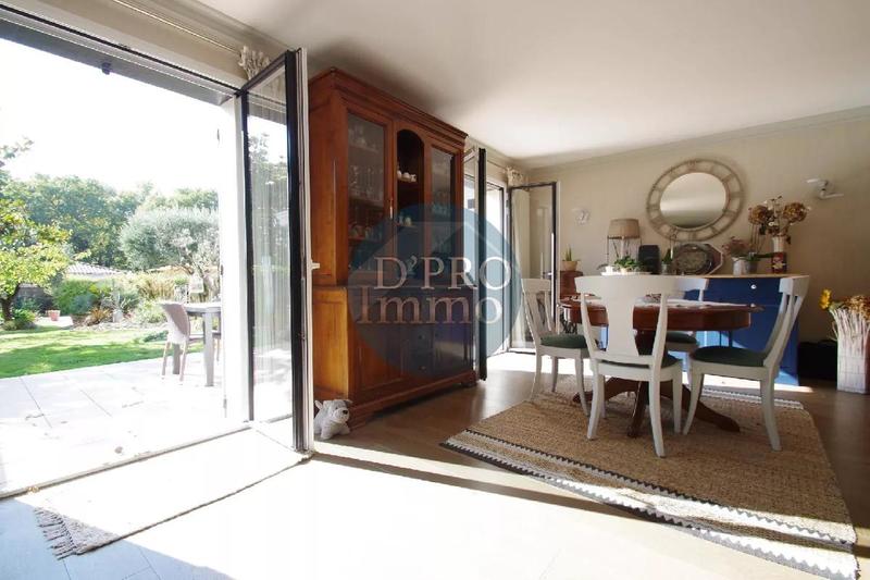 Maison - 161 m² - 6 pièces