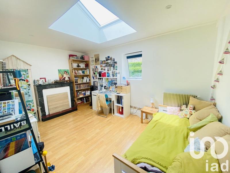 Maison - 177 m² - 9 pièces