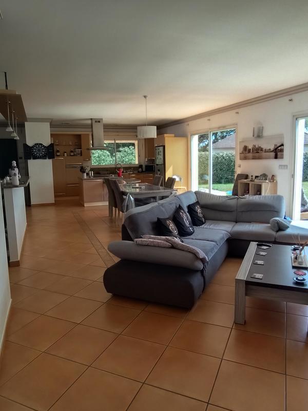 Maison - 168 m² - 6 pièces