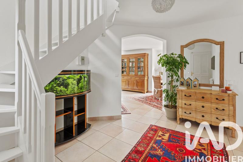 Maison - 166 m² - 6 pièces