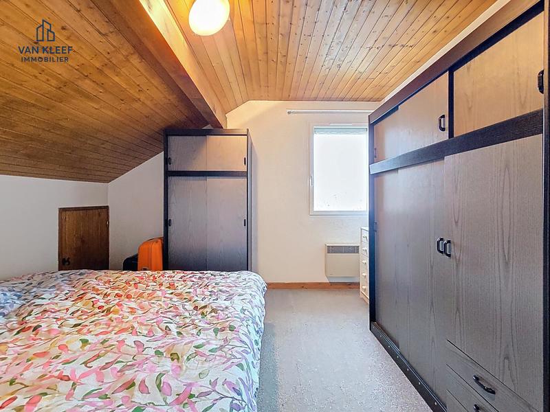 Maison traditionnelle - 94 m² - 4 pièces