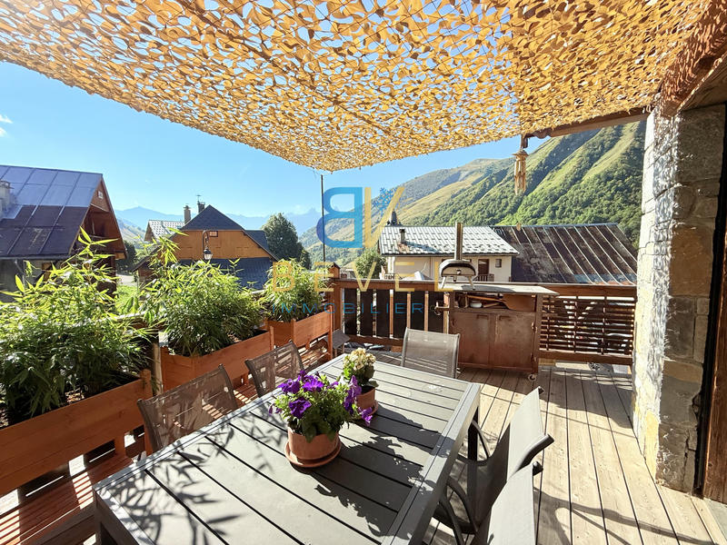 Châlet - 160 m² - 8 pièces