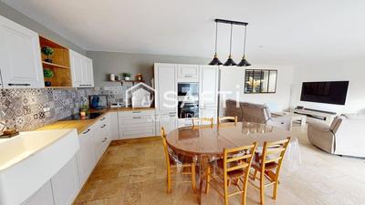 Maison - 126 m² - 6 pièces