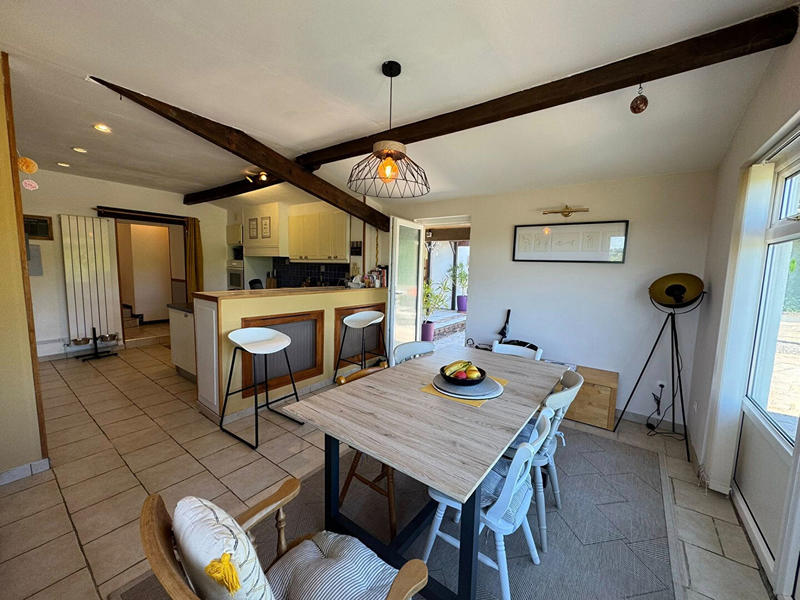 Maison - 151 m² - 6 pièces