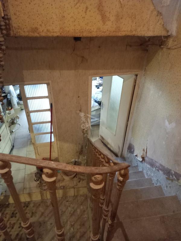 Maison - 220 m² - 3 pièces