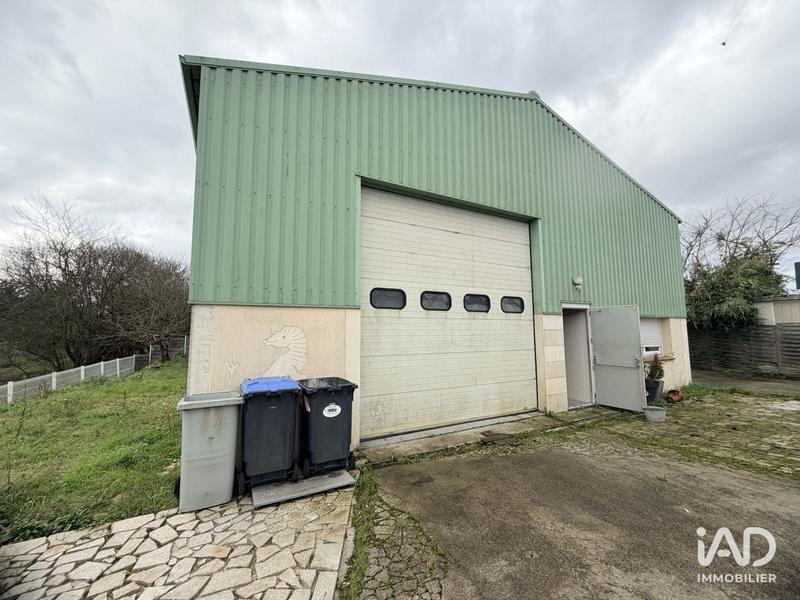 Local commercial - 220 m²