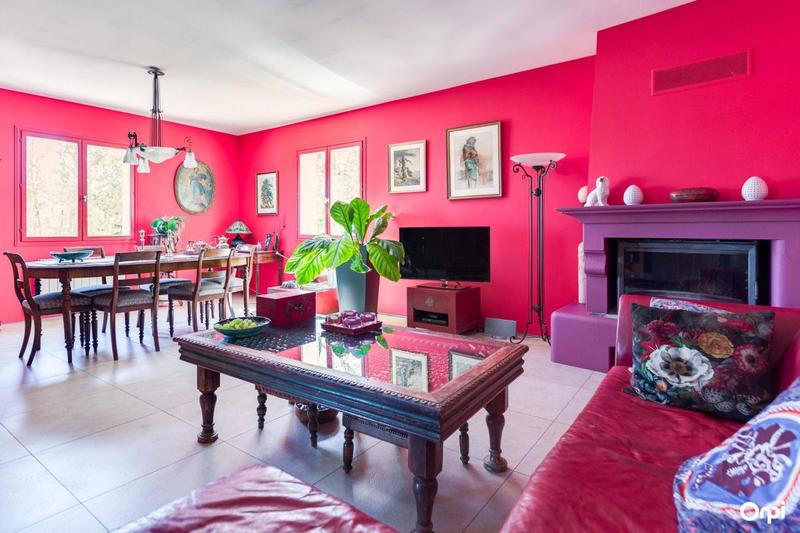 Maison - 246 m² - 7 pièces