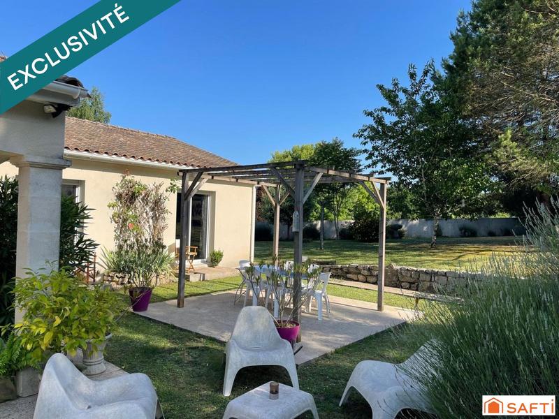 Maison - 209 m² - 9 pièces