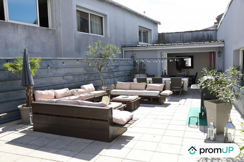 Duplex - 250 m² - 4 pièces