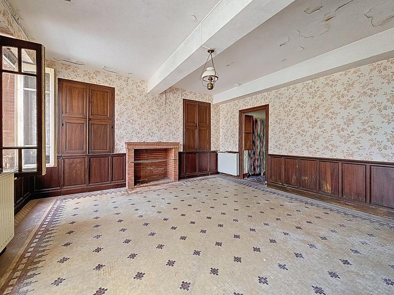 Maison - 204 m² - 10 pièces