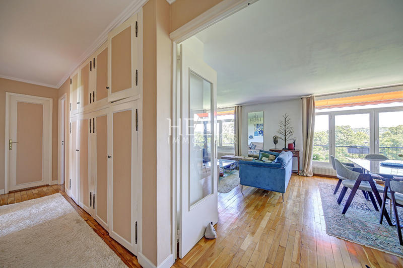 Appartement - 85 m² - 4 pièces