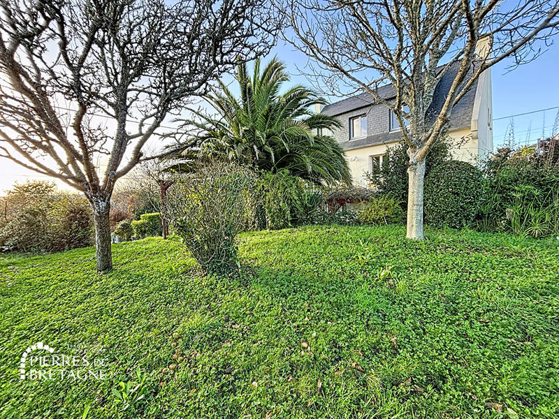 Maison - 154 m² - 9 pièces