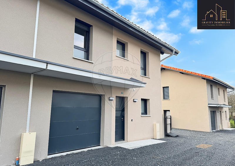 Maison - 103 m² - 5 pièces