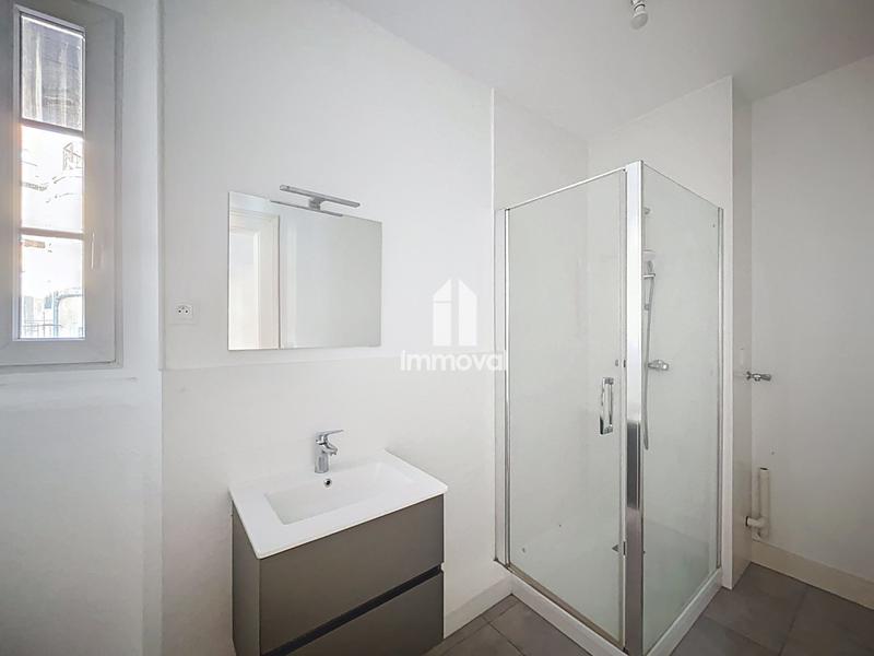 Appartement - 82 m² - 4 pièces