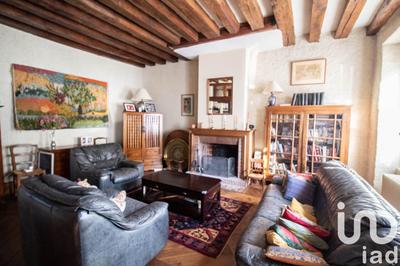 Maison - 285 m² - 9 pièces