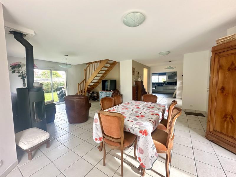 Maison - 149 m² - 7 pièces