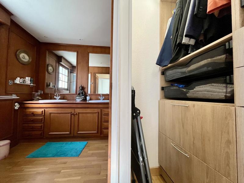 Maison - 151 m² - 6 pièces