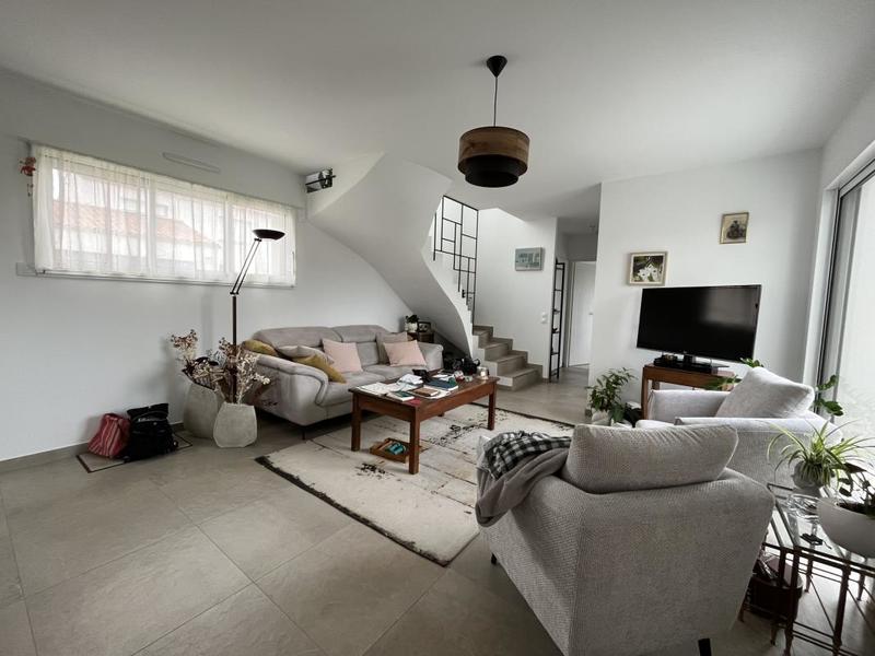 Maison - 108 m² - 5 pièces