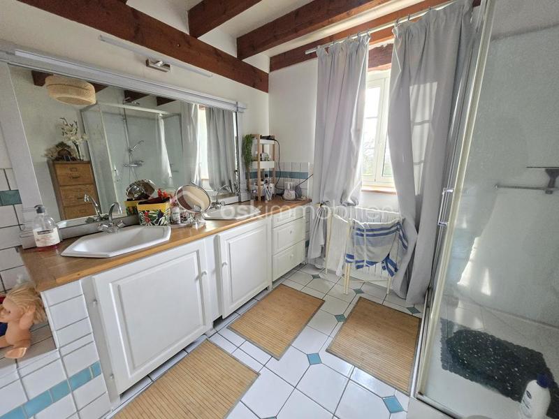 Corps de ferme - 188 m² - 5 pièces