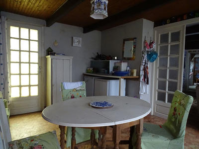 Maison - 48 m² - 6 pièces