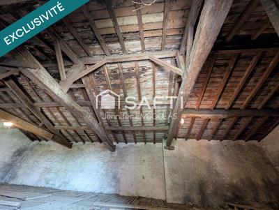 Maison - 150 m² - 2 pièces