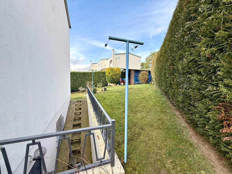 Maison - 92 m² - 4 pièces