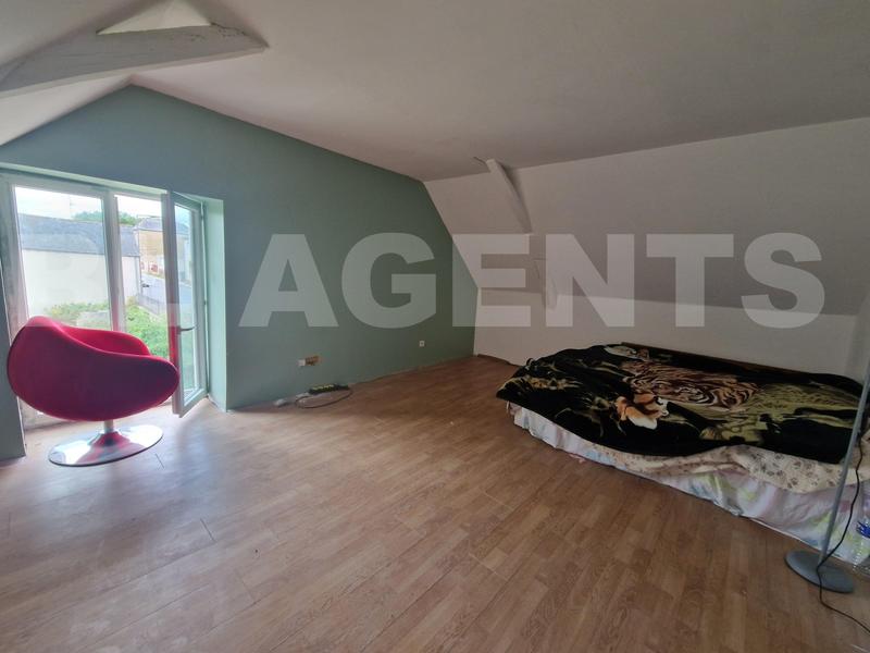 Maison ancienne - 214 m² - 6 pièces