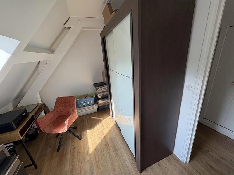 Appartement - 80 m² - 3 pièces