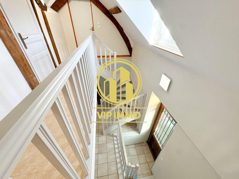 Maison - 103 m² - 5 pièces