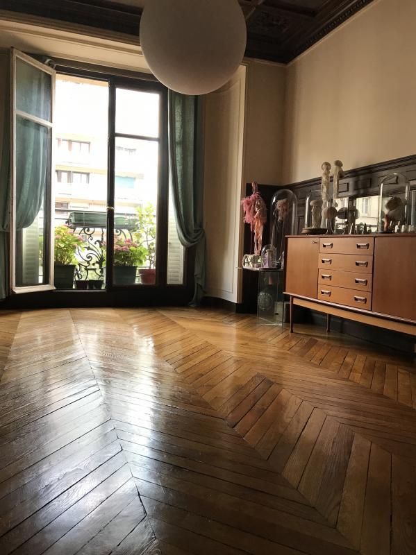 Appartement - 125 m² - 5 pièces