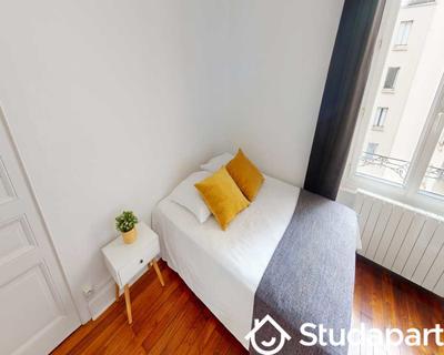 Chambre - 80 m² - 1 pièce