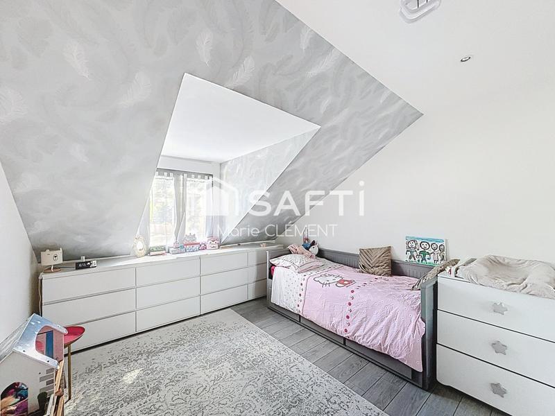 Maison - 123 m² - 5 pièces
