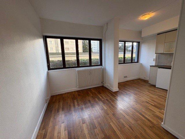 Studio - 17 m² - 1 pièce