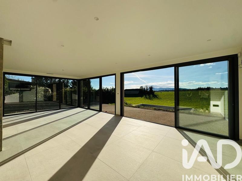 Maison de maîtres - 192 m² - 7 pièces