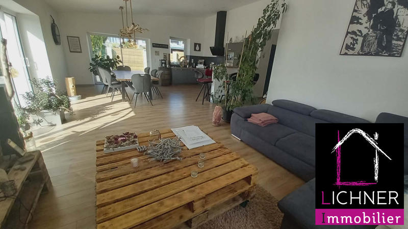 Maison - 128 m² - 5 pièces