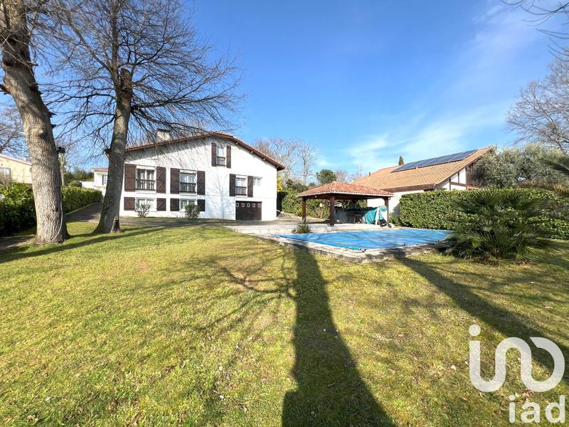 Maison de maîtres - 179 m² - 7 pièces