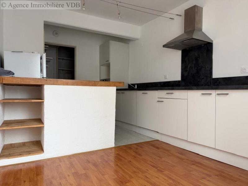 Appartement - 99 m² - 4 pièces