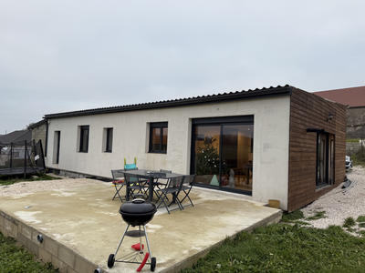 Maison - 100 m² - 4 pièces