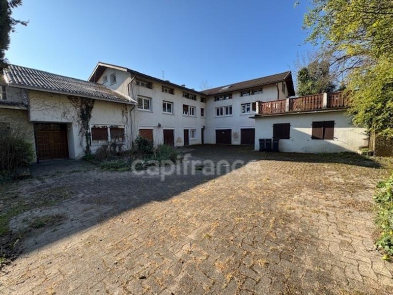 Immeuble - 700 m² - 12 pièces