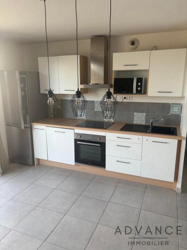 Appartement - 65 m² - 3 pièces