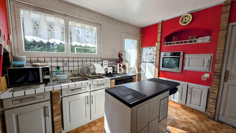 Maison - 102 m² - 5 pièces