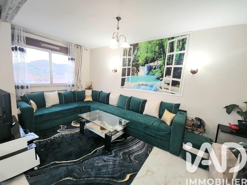 Appartement - 81 m² - 4 pièces