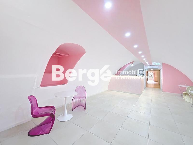 Local commercial - 135 m²