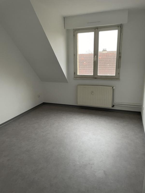 Appartement ancien - 74 m² - 3 pièces