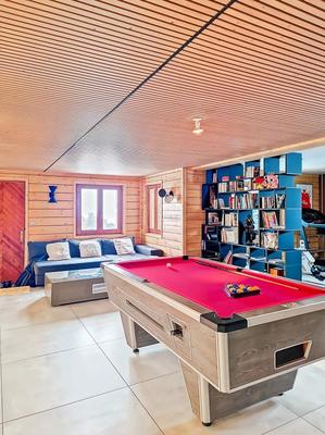 Maison - 287 m² - 8 pièces